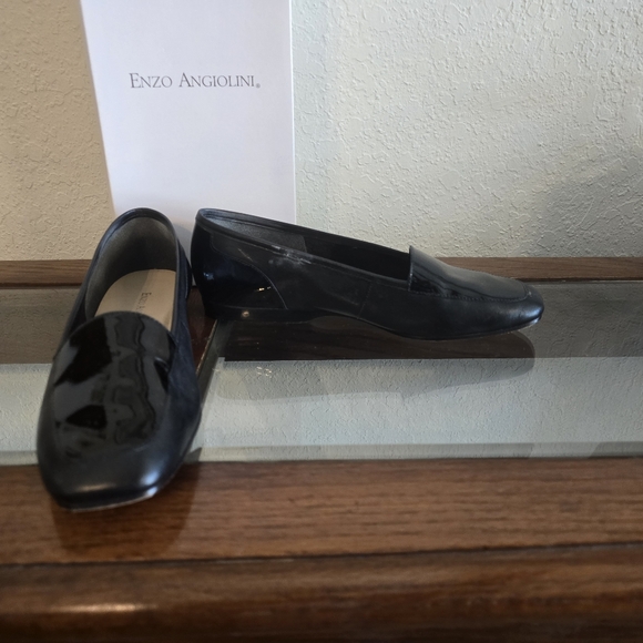 Enzo Angiolini black loafers - Picture 3 of 4